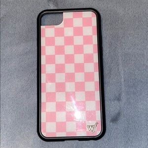 Wildflower case “pink checkers” for iPhone 6/7/8